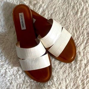 Steve Madden Alexandra Croc Slide